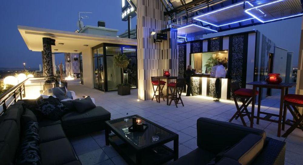 Hotel & Spa Real Ciudad De Zaragoza Bagian luar foto