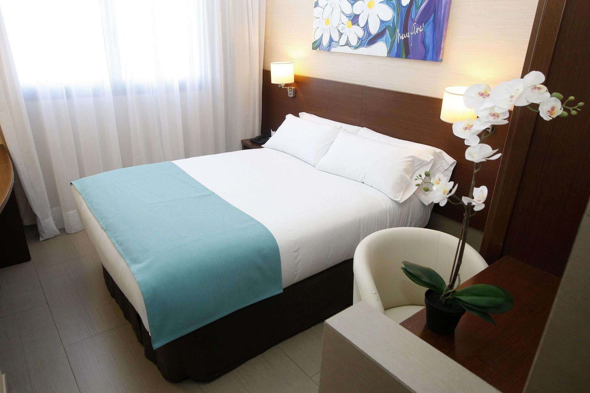 Hotel & Spa Real Ciudad De Zaragoza Bagian luar foto