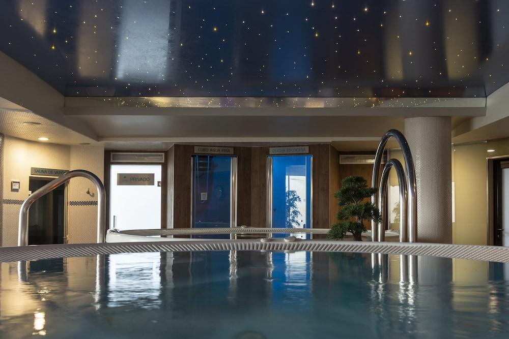 Hotel & Spa Real Ciudad De Zaragoza Bagian luar foto